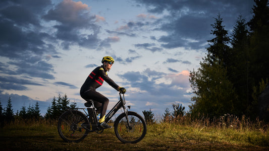 Best Night Cycling Tips for City E-Bike Riders: Stay Safe and Visible